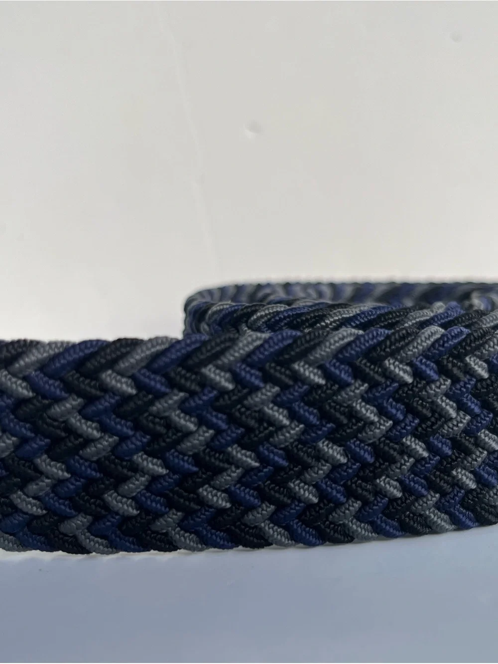Tommy Bahama Woven Cord Adjustable Belt in Black and Navy-Size L/XL